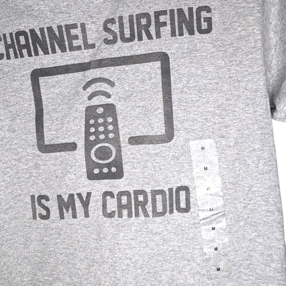 Channel surfing is my Cardio short sleeve graphic T-shirt - Picture 3 of 6